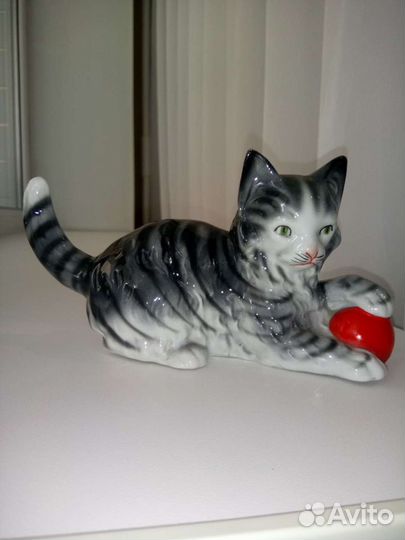 Статуэтка фарфор. ГДР 50-е г