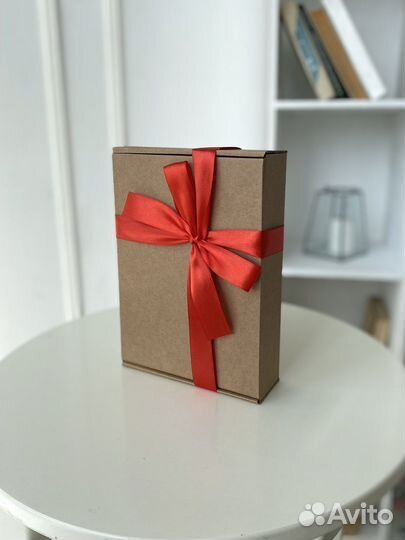 Коробка для подарка