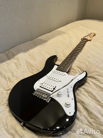 Электрогитара yamaha pacifica 112j