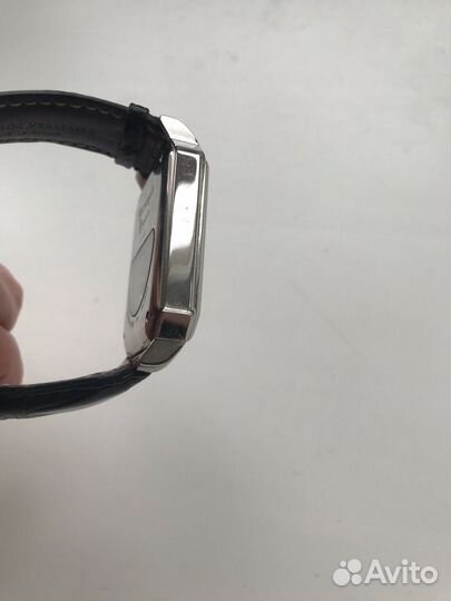 Часы Perrelet Rectangle Royale