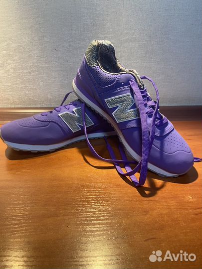 Кроссовки женские NB