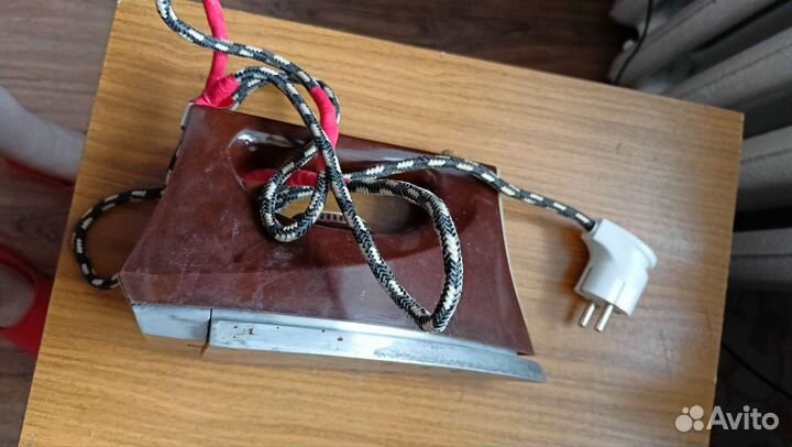 Утюг советский