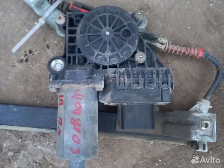 Электростеклоподъёмник правый Ford Mondeo 3