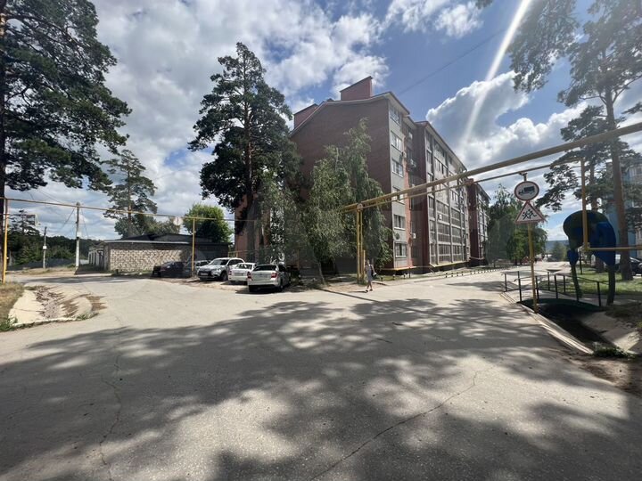 Свободного назначения, 100 м²