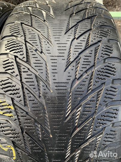 Nokian Tyres Hakkapeliitta R2 225/45 R17