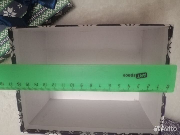 Коробки для подарков