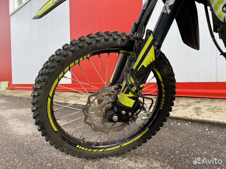 Мотоцикл regulmoto ZR-250