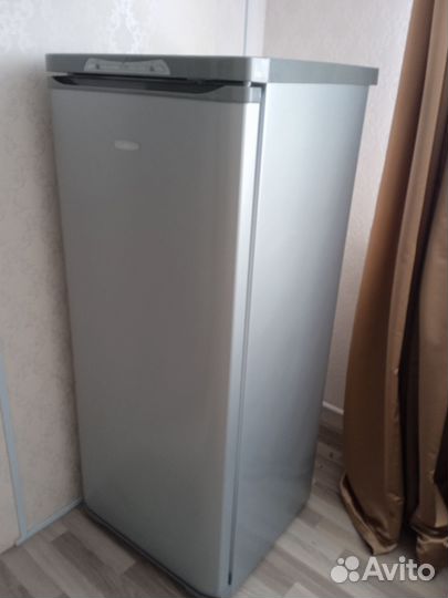 Морозильник новый