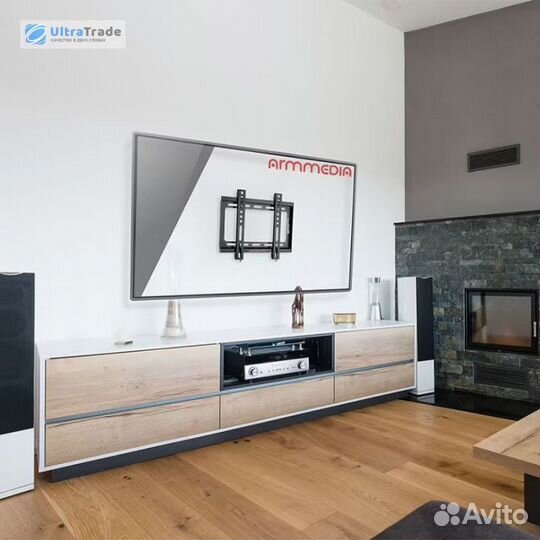 Кронштейн настенный ARM media plasma-5 200х200