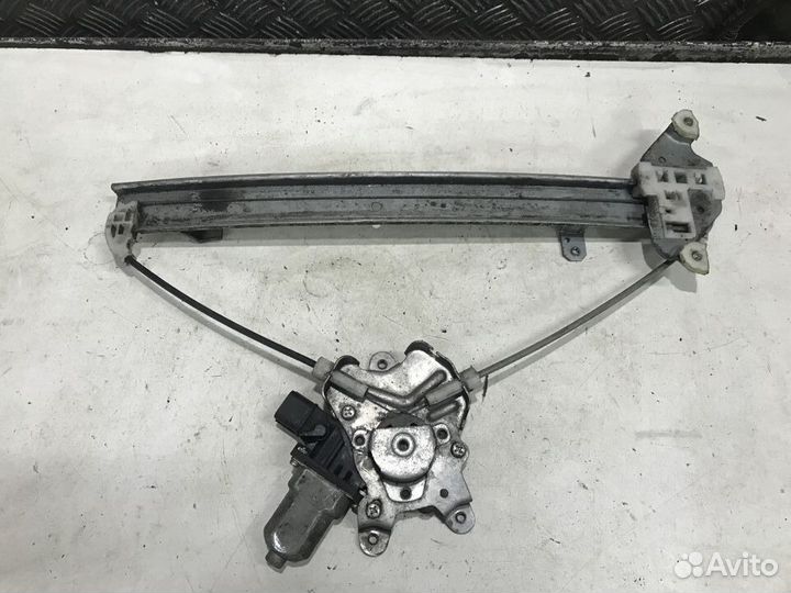 Стеклоподъемник задний правый Mitsubishi Lancer 9