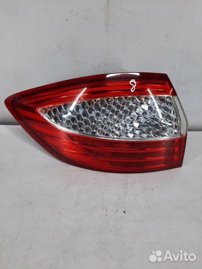 Фонарь задний левый Ford Mondeo 4 универсал 2.0