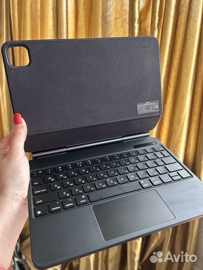 Клавиатура на iPad pro 11 inch