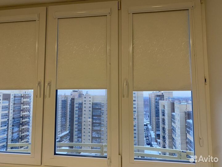 Рулонные шторы Уни1, блэкаут, кассетная система