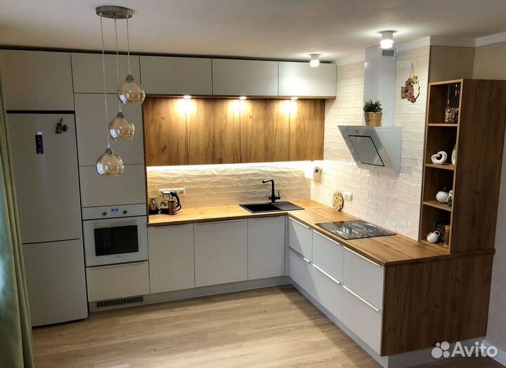 Кухня в потолок на заказ в Симферополе