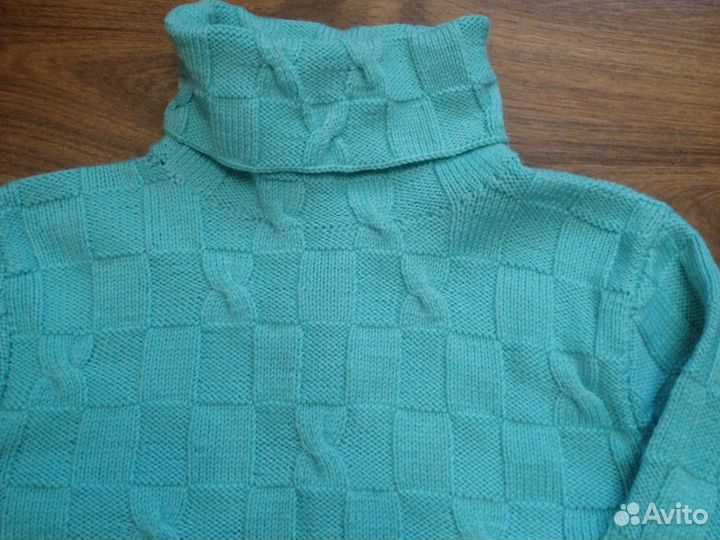 Вязаный свитер ручная работа