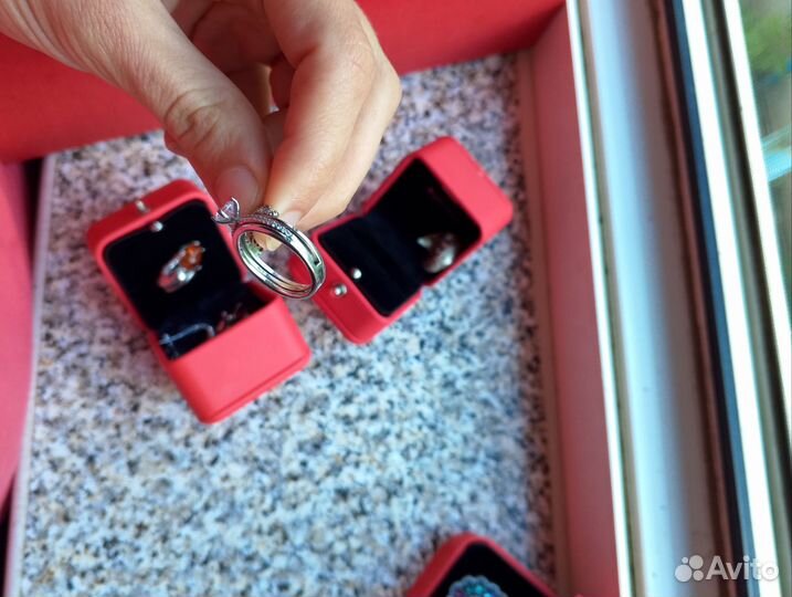 Серебряные серьги. Кольца