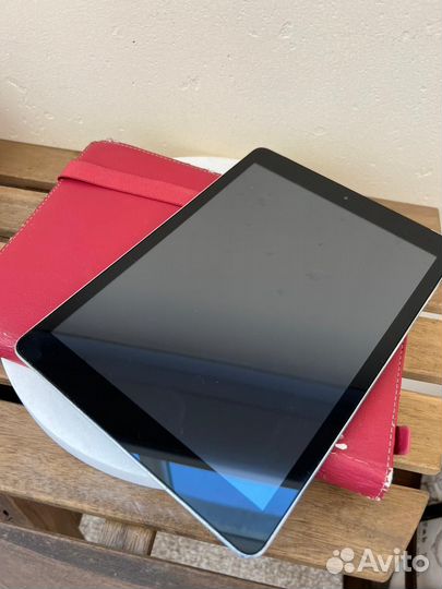 Планшет Digma Plane 9.7 3G