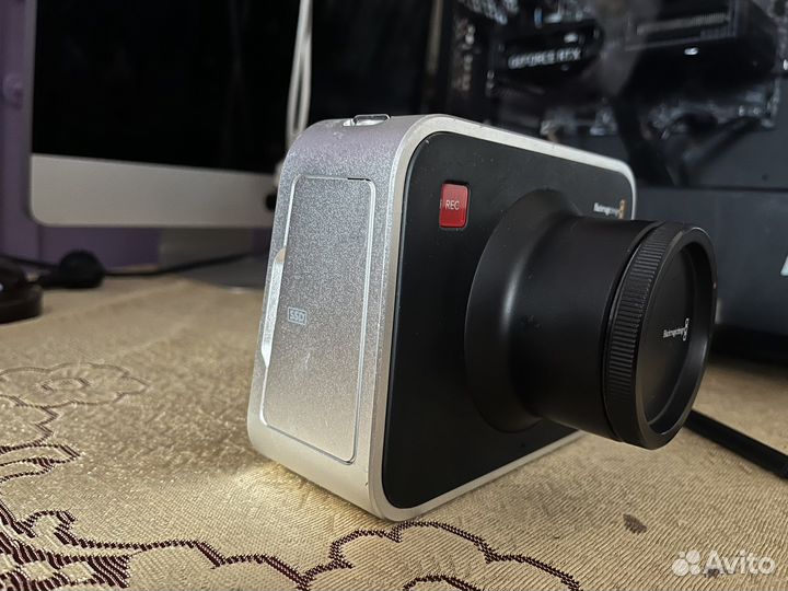 Видеокамера Blackmagic Cinema Camera EF 2,5К