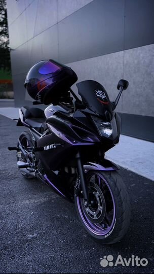 Yamaha FZ6R