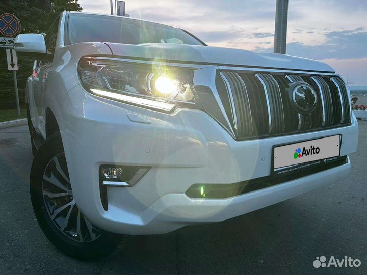 Toyota Land Cruiser Prado 2.8 AT, 2022, 30 км