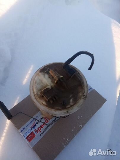 Насос топливный Renault Symbol 1