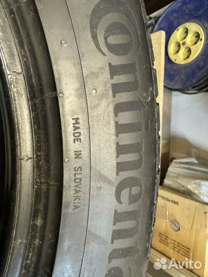 Continental ContiVikingContact 7 235/55 R19 105T