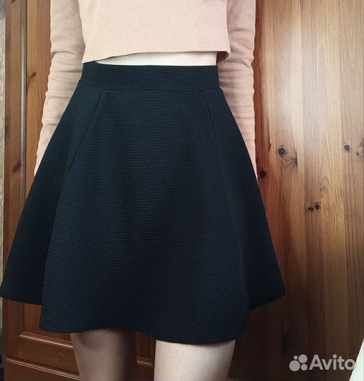 Юбка чёрная солнце