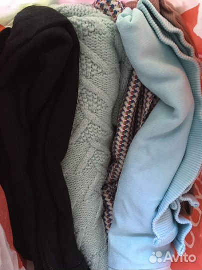 Пакет с вещами (женскими)