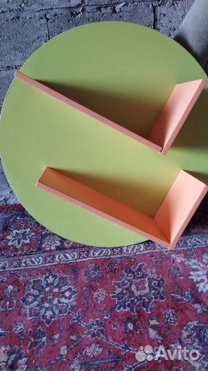 Полка для учеников и книг