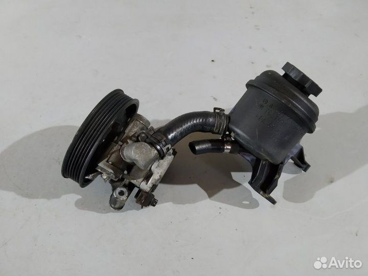 Насос гур Mercedes E-Class W211 OM646