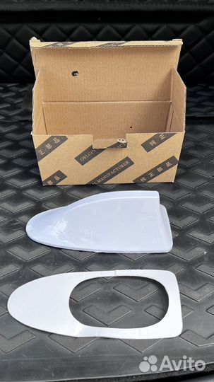 Автомобильная антенна на крышу 