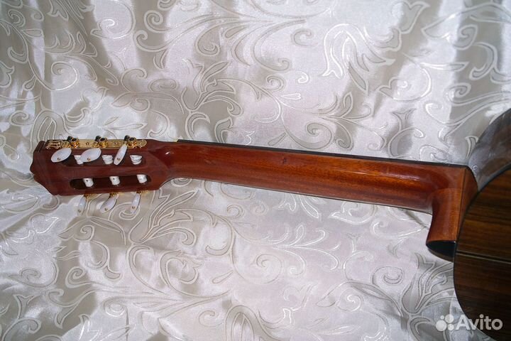 Мастеровая классическая гитара Kazuo Yairi SA-5