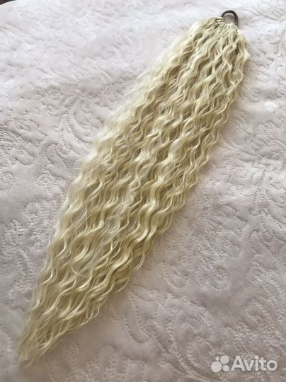 Хвост на резинке канекалон