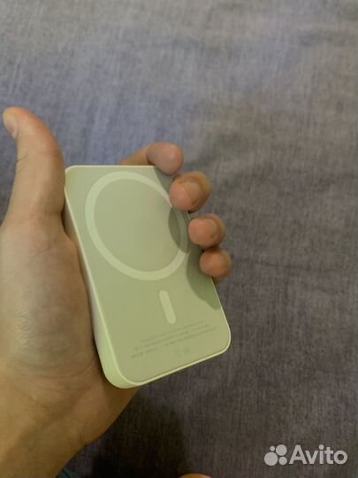 Зарядка MagSafe Battery Pack беспроводная зарядка