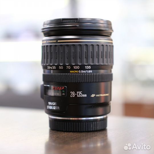 Объектив Canon EF 28-135 mm f/3.5-5.6 IS USM