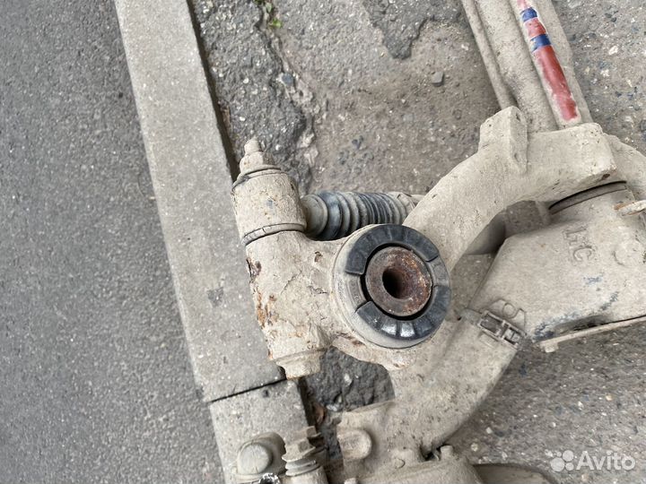 Балка на peugeot 206