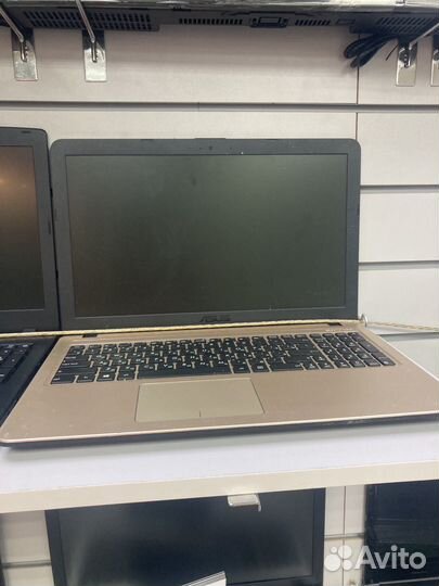 Сп23) Ноутбук Asus D540M