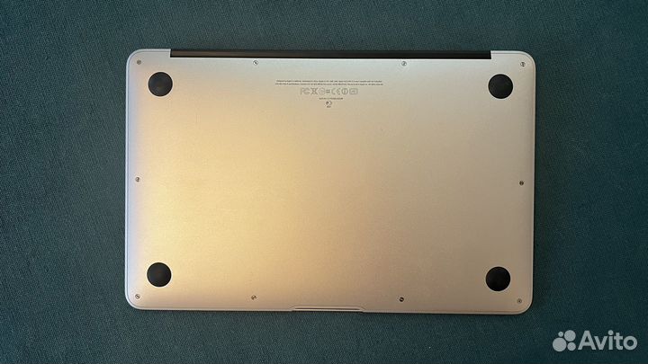 Macbook air 11 2010
