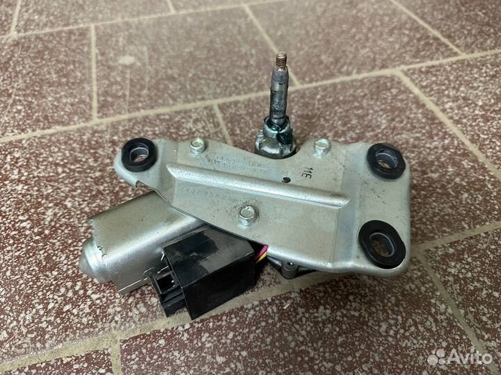 Мотор заднего стеклоочистителя с дворником Калина