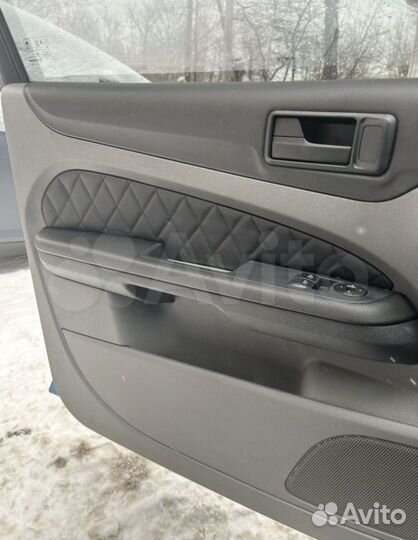 Дверные вставки ромб ford focus 2