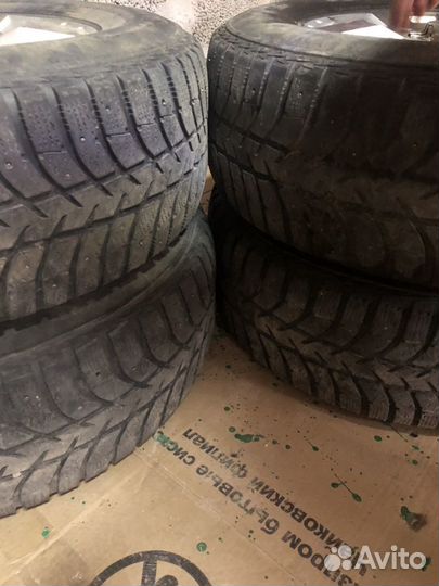Bridgestone 613V 265/65 R17