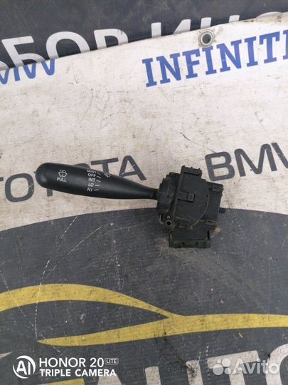Подрулевой переключатель дворников Toyota Corolla