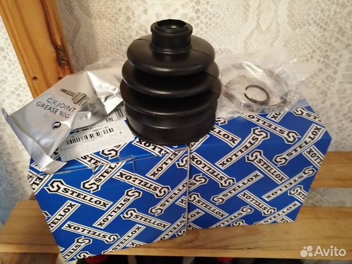 Запчасти, Аксессуары для квадроциклов и снегоходов