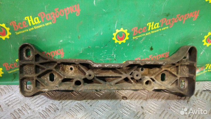 Кронштейн двигателя Bmw E39 седан 2.5