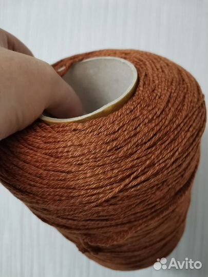 Пряжа на бобине