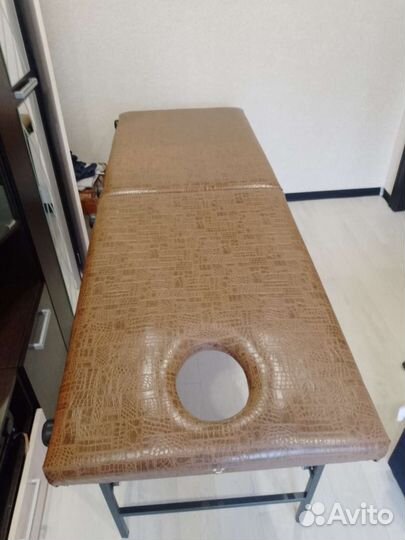 Массажный стол складной с вырезом