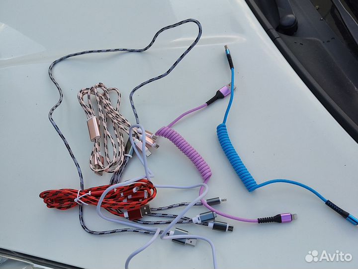 Шнур для зарядки телефона