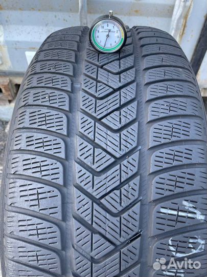 Pirelli Scorpion Winter 275/55 R19