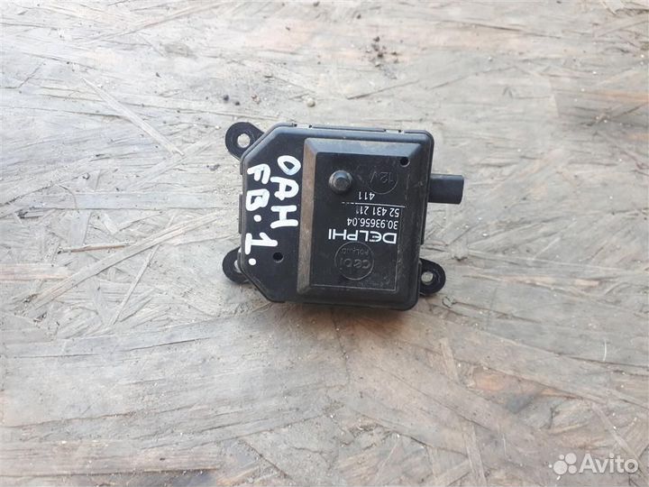 Моторчик заслонки печки Opel Astra H sedan 2004-2