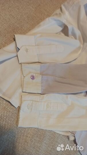Три школьные рубашки р134 пакетом
